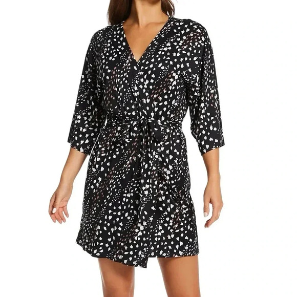 Flora Nikrooz Jacqueline  Short Sleeved Robe - Picture 1 of 9